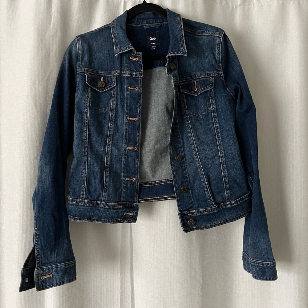GAP Medium Women’s Jean Jacket